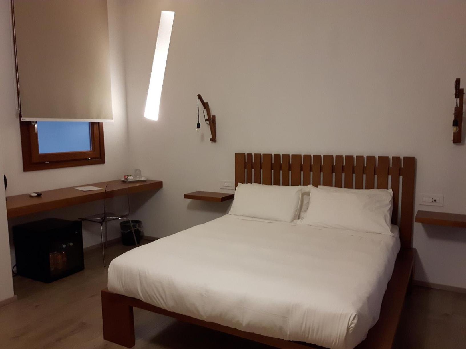 Double Room,141334659:JPEG